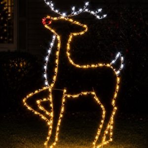8' Standing Buck