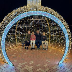 Walk-In Ornament